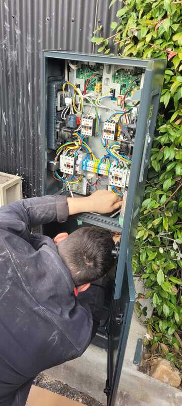 borne electrique Montpellier 3
